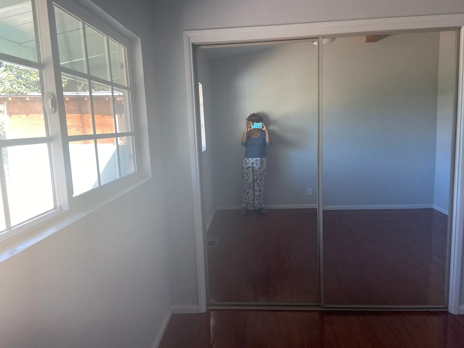 2 bed, 1000 sqft, $2,500 — Photo 3