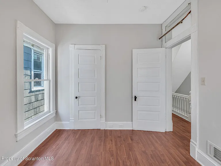 1703 Monsey Ave — Photo 15