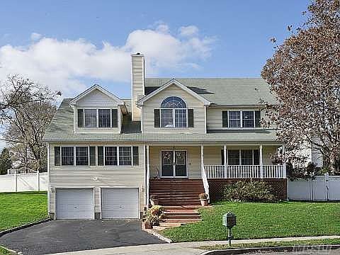 1st image of 1 Beautys Hill Ct