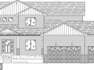 16849 Wintergreen St, Andover, MN 55304
