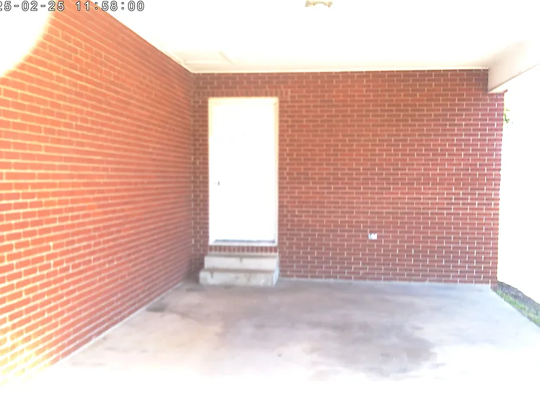 636 E Main St — Photo 15