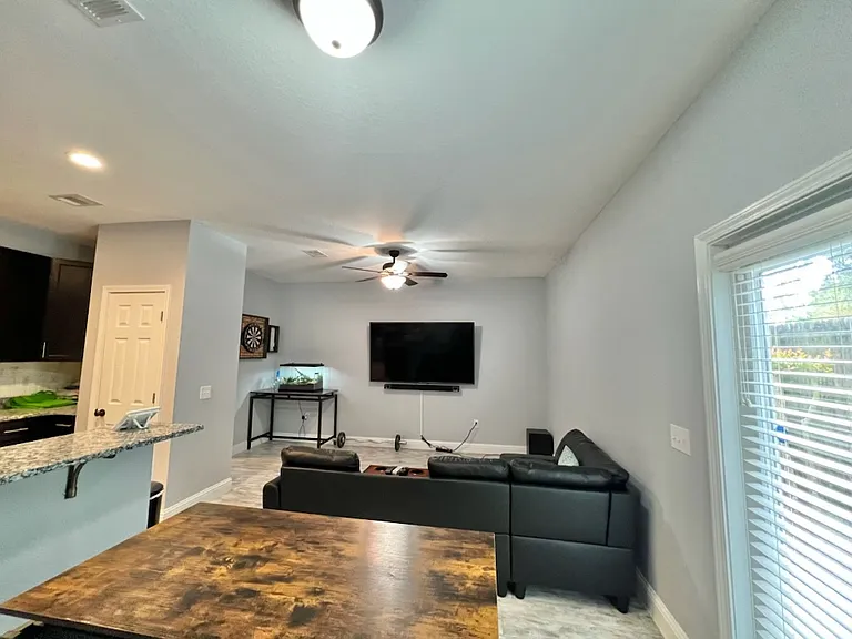 2100 Pomegranate Ct — Photo 19