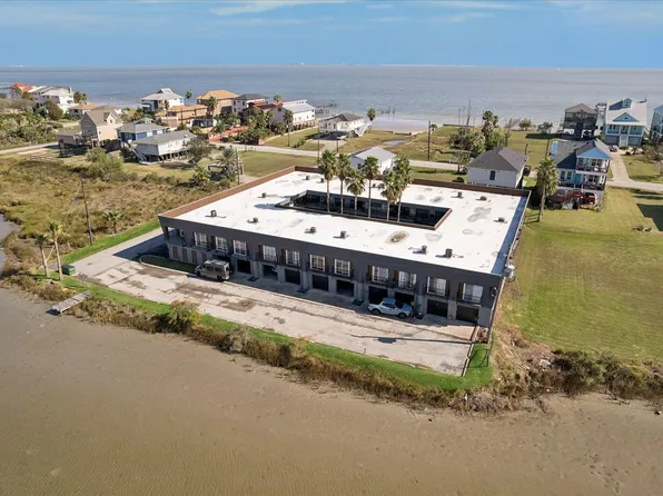 709 Gale St APT 26, Seabrook, TX 77586