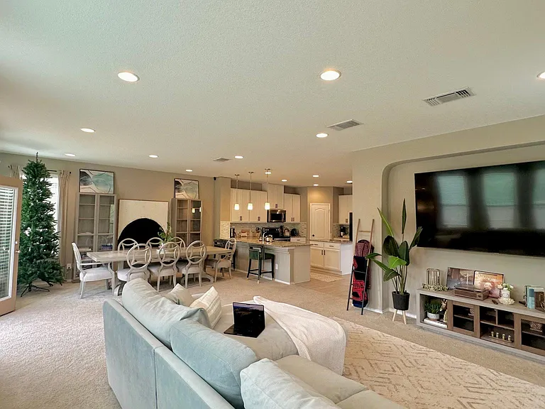 6402 Gerber Mdw — Photo 6