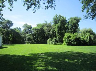 18226 Bulla Rd, South Bend, IN 46637