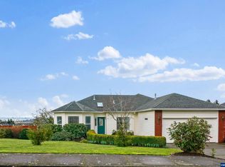 718 Eisenhower Dr NW, Salem, OR 97304