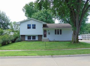 317 NE 7th St, Ankeny, IA 50021
