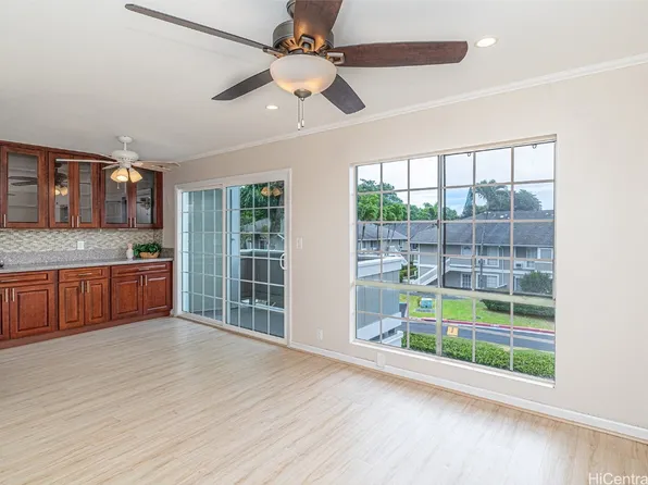46-1032 Emepela Way APT 13S, Kaneohe, HI 96744