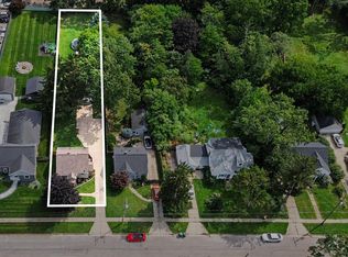 2490 Hague Ave SW, Wyoming, MI 49519