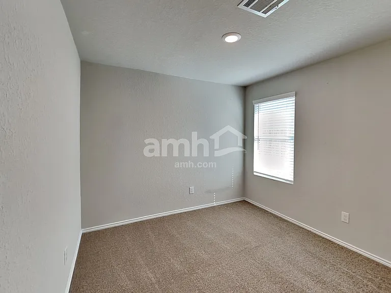 10419 Varmus Dr — Photo 16