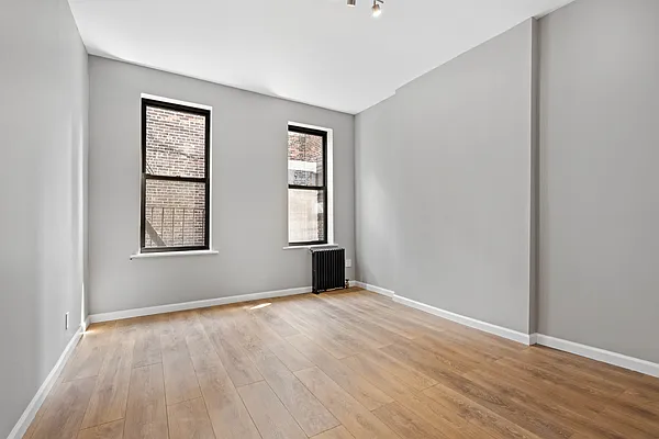 Rented by Lisa Management Inc | media 7