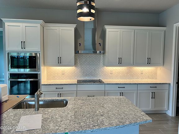 4th image of 6417 Highfield Village Dr