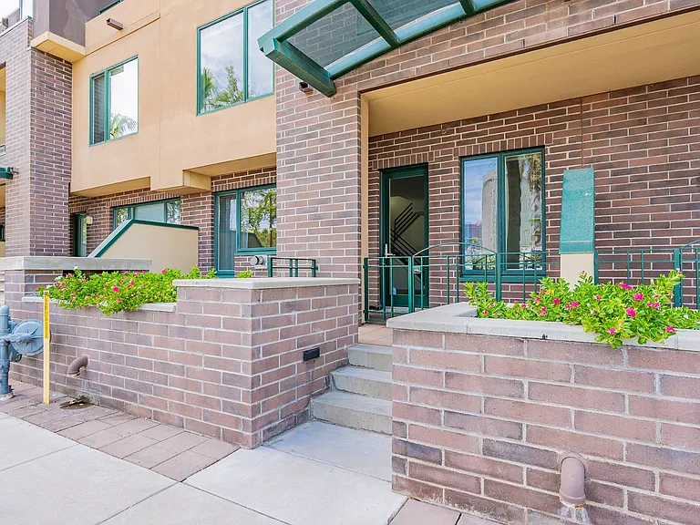 17 W Vernon Ave #11 — Photo 29