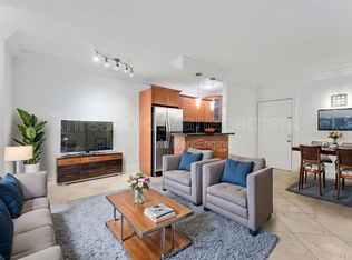 150 SW 10th St APT 4, Miami, FL 33130