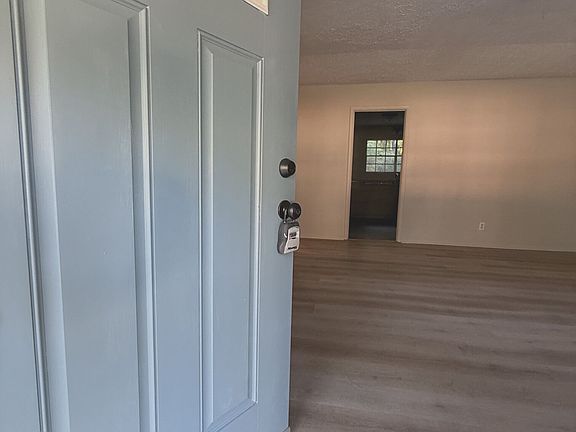 2nd image of 1056 Green Meadow Dr