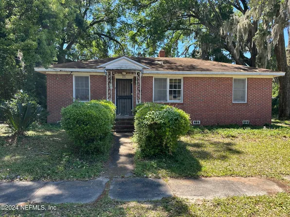 890 BUNKER HILL Boulevard, Jacksonville, FL 32208