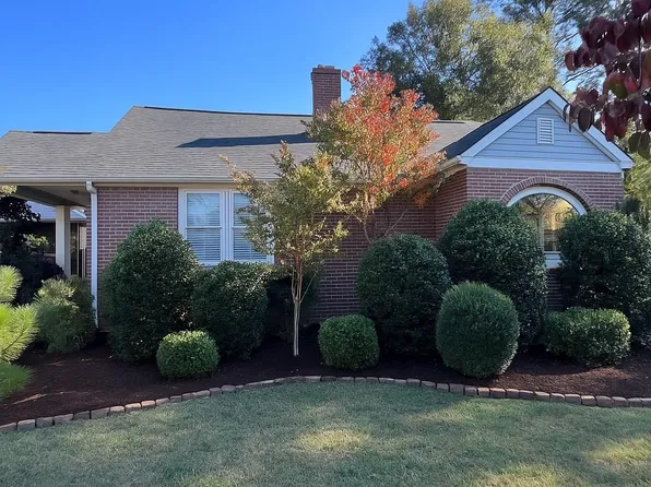 2344 The Plz, Charlotte, NC 28205