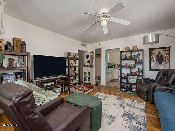 3rd image of 756 Williams Ln
