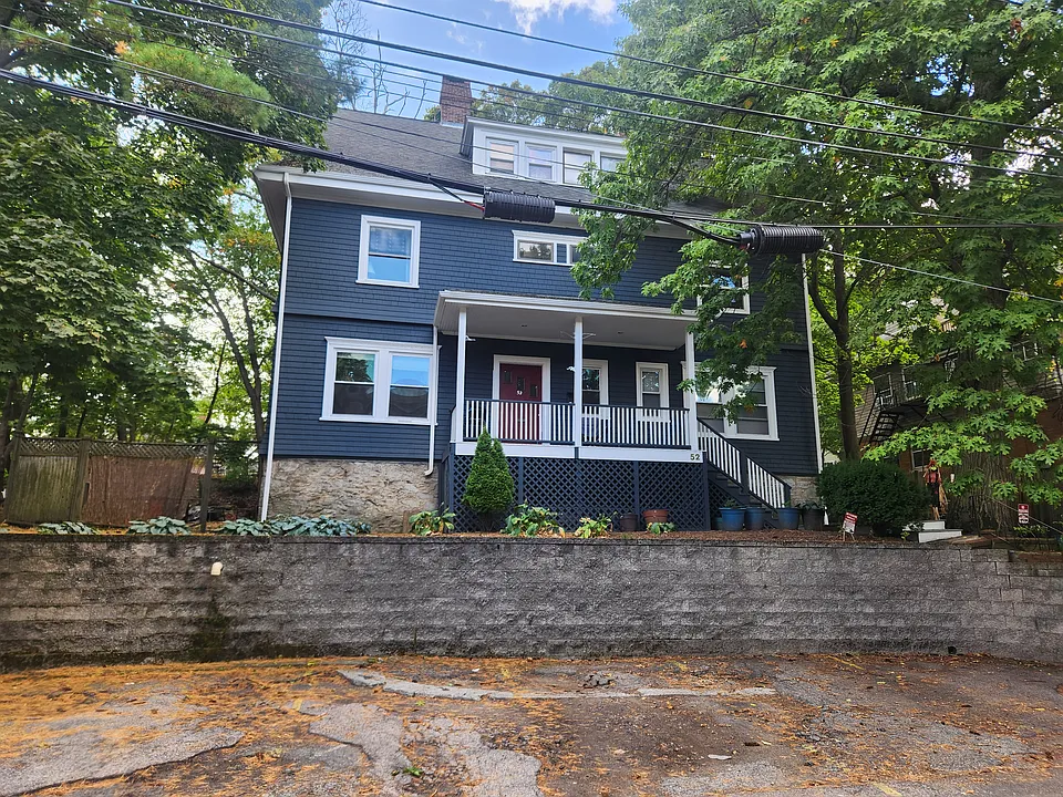 52 Lanark Rd #1