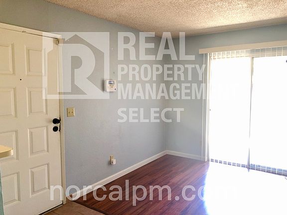 4th image of 121 Luna Grande Cir Unit 109
