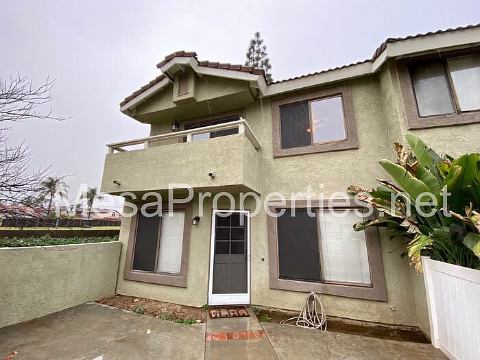 1st image of 11848 Cayuga Pl