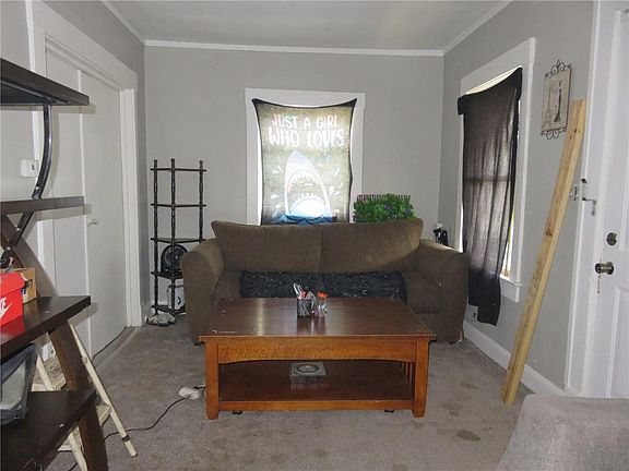 3rd image of 2106 E 59th St