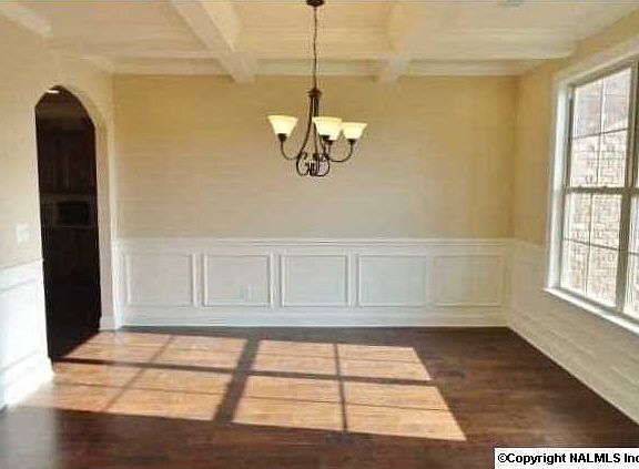 4th image of 7011 Southgate Dr SE