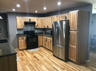 306 E 11th St, Ellsworth, KS 67439