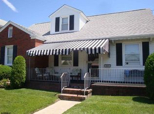 103 N Newark Ave, Ventnor, NJ 08406