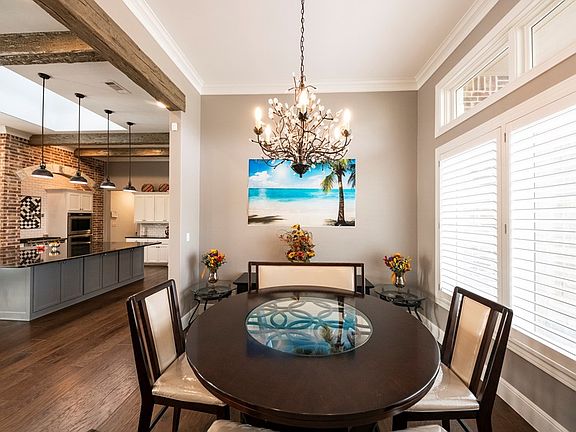 5th image of 5909 Dunbarton Oaks Blvd