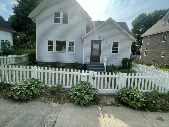 613 James St, Belding, MI 48809