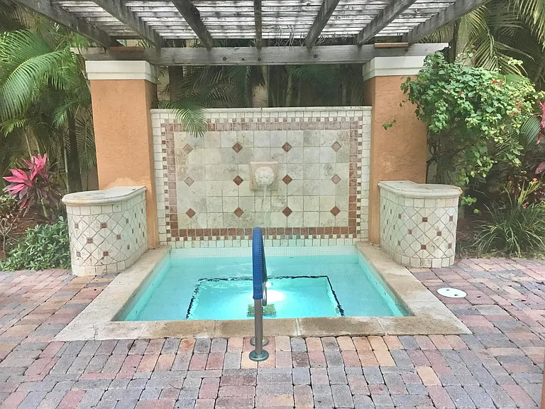 720 S Sapodilla Ave #312 — Photo 24