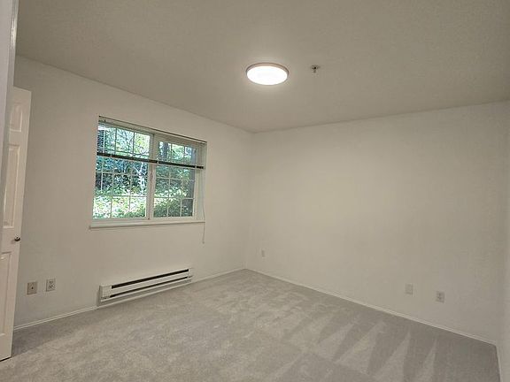2nd image of 8545 166th Ave NE #D211