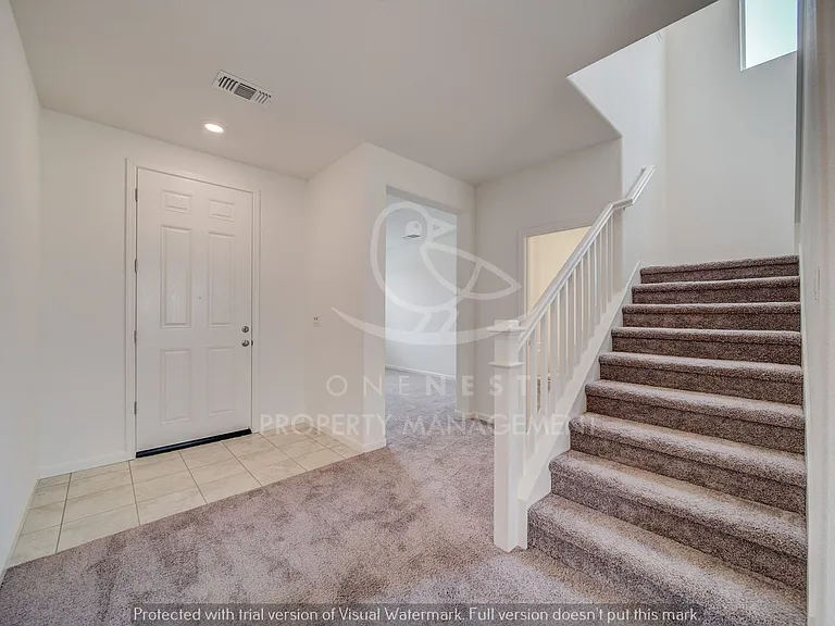 638 Valencia St — Photo 4