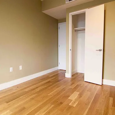 Rented by Nooklyn NYC LLC | media 42