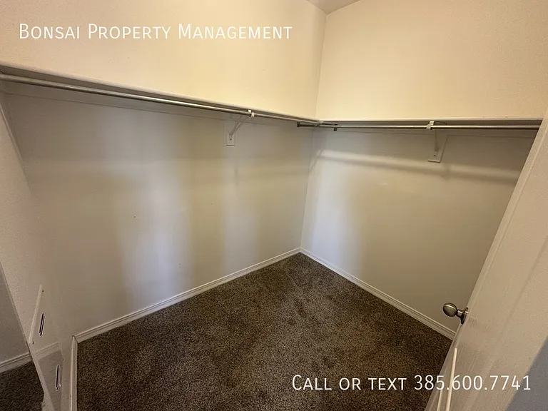3854 W Garonne Ave — Photo 12