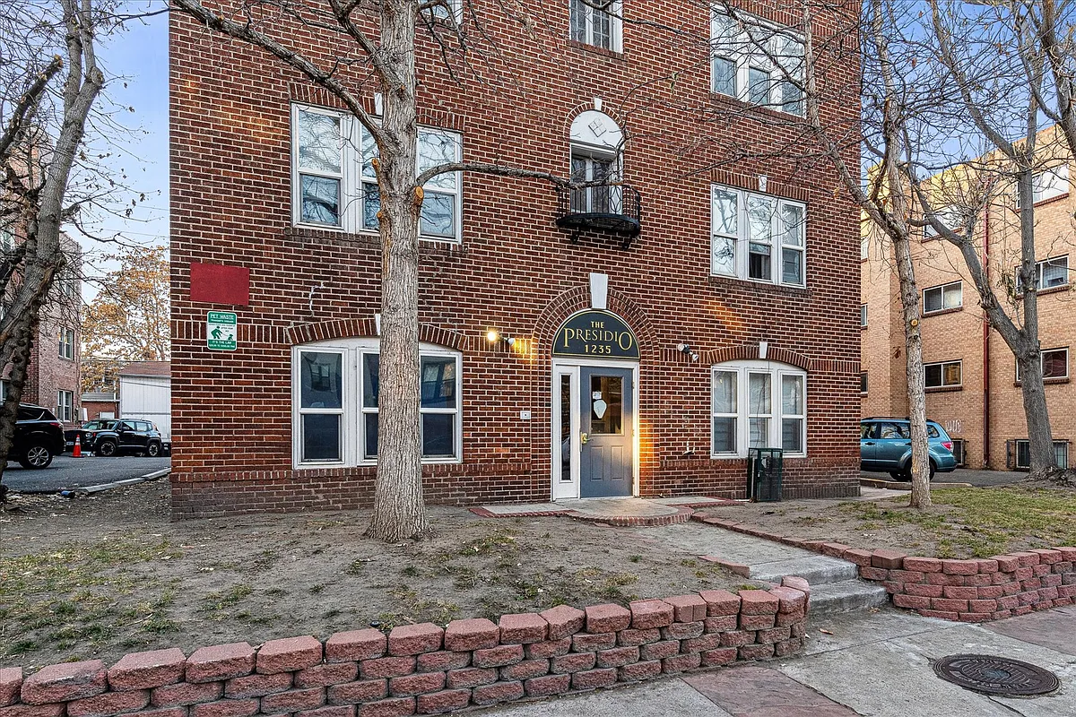 Building Photo - 1235 Washington St
