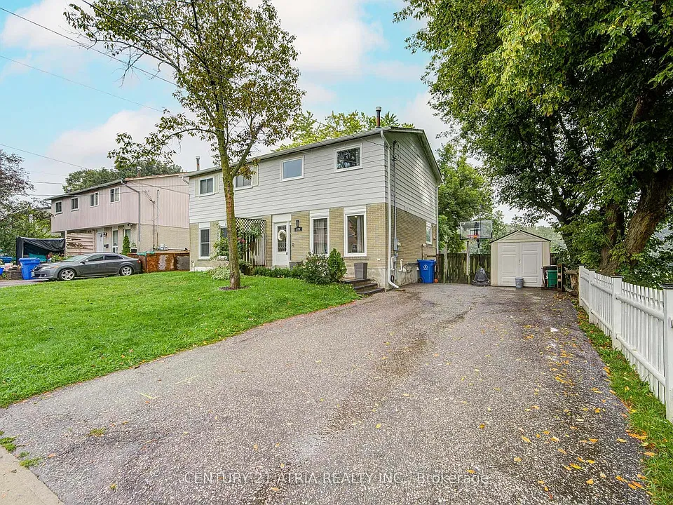670 Elgin St