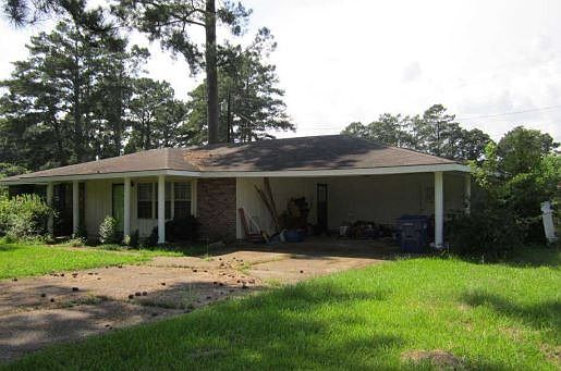 2nd image of 775 Brookwood Dr