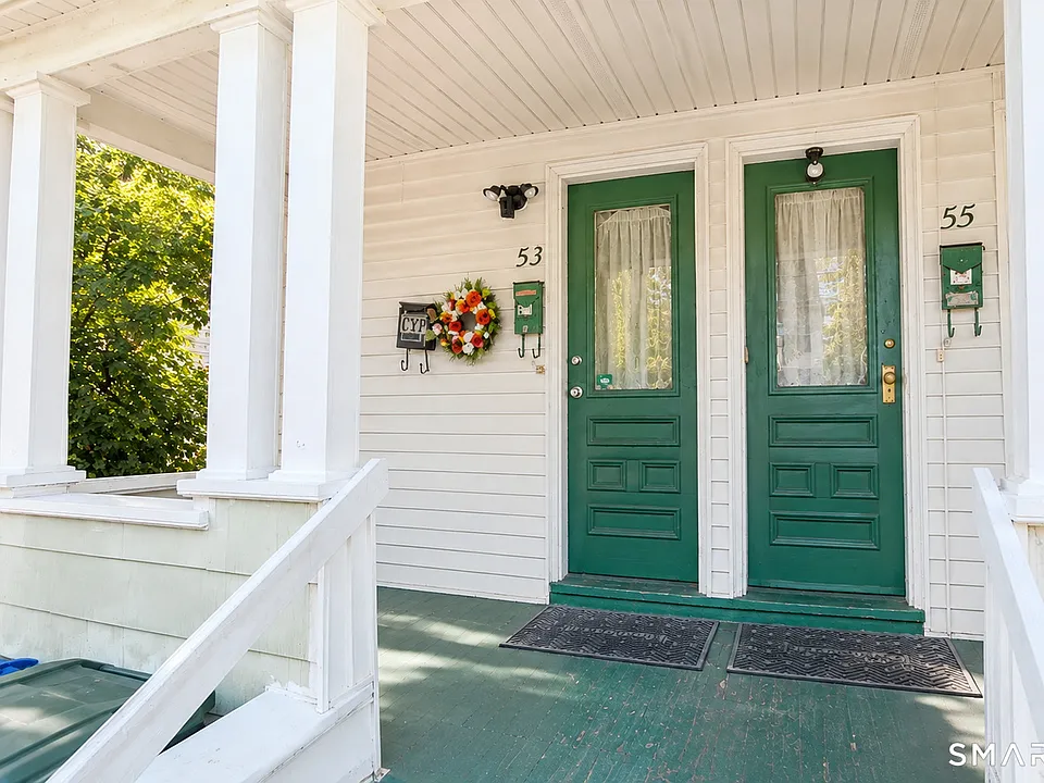53 Davis Ave
