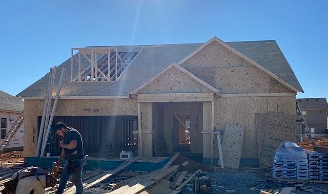 1st image of 414 Autumn Dr