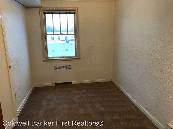 5th image of 2 E Birch St APT 410