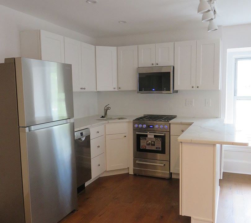 1st image of 1017 S Farragut St #3