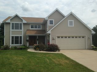 1005 Balsam Ct, Delavan, WI 53115