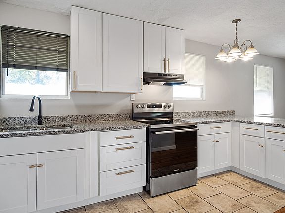 5th image of 1141 Jessie St