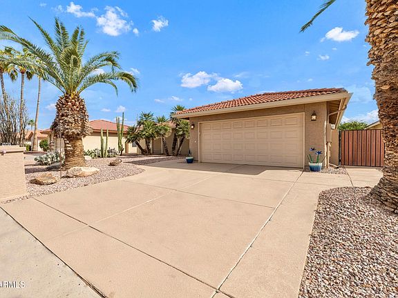 4th image of 26409 S SADDLETREE Drive