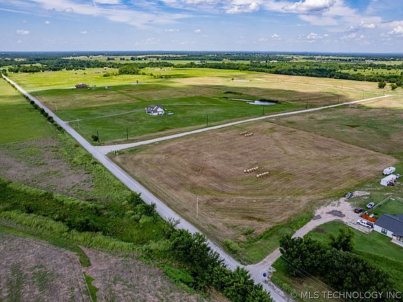 4th image of 4180 Road