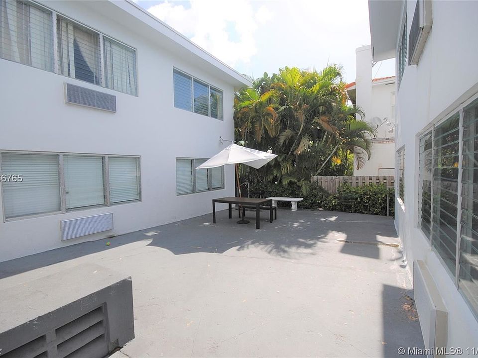 1st image of 7617 Carlyle Ave #10