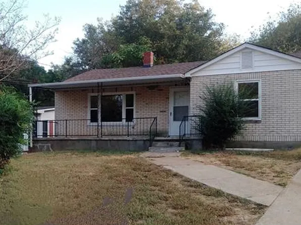 440 Charles St, Statesville, NC 28677