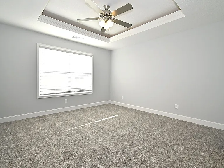 112 Ryan Ct — Photo 15